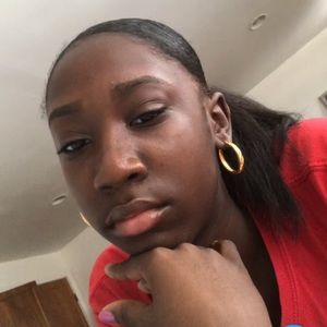 Meet your Posher, Deanna